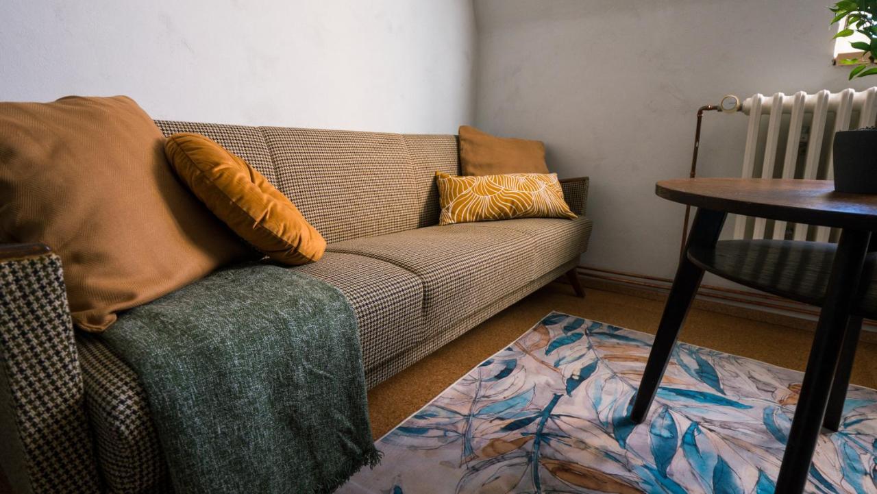 דירות קרלובי וארי Lazensky Apartman מראה חיצוני תמונה